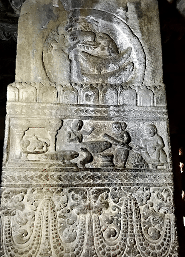 A Virupaksha frieze depicting two Panchatantra fables