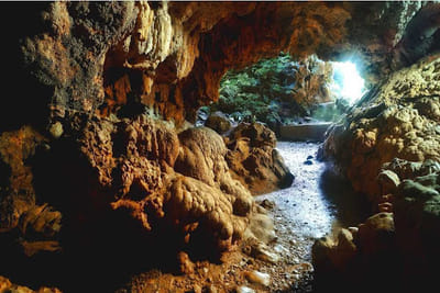 Mawsmai Caves