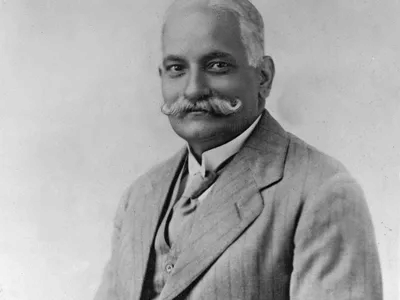 Motilal Nehru